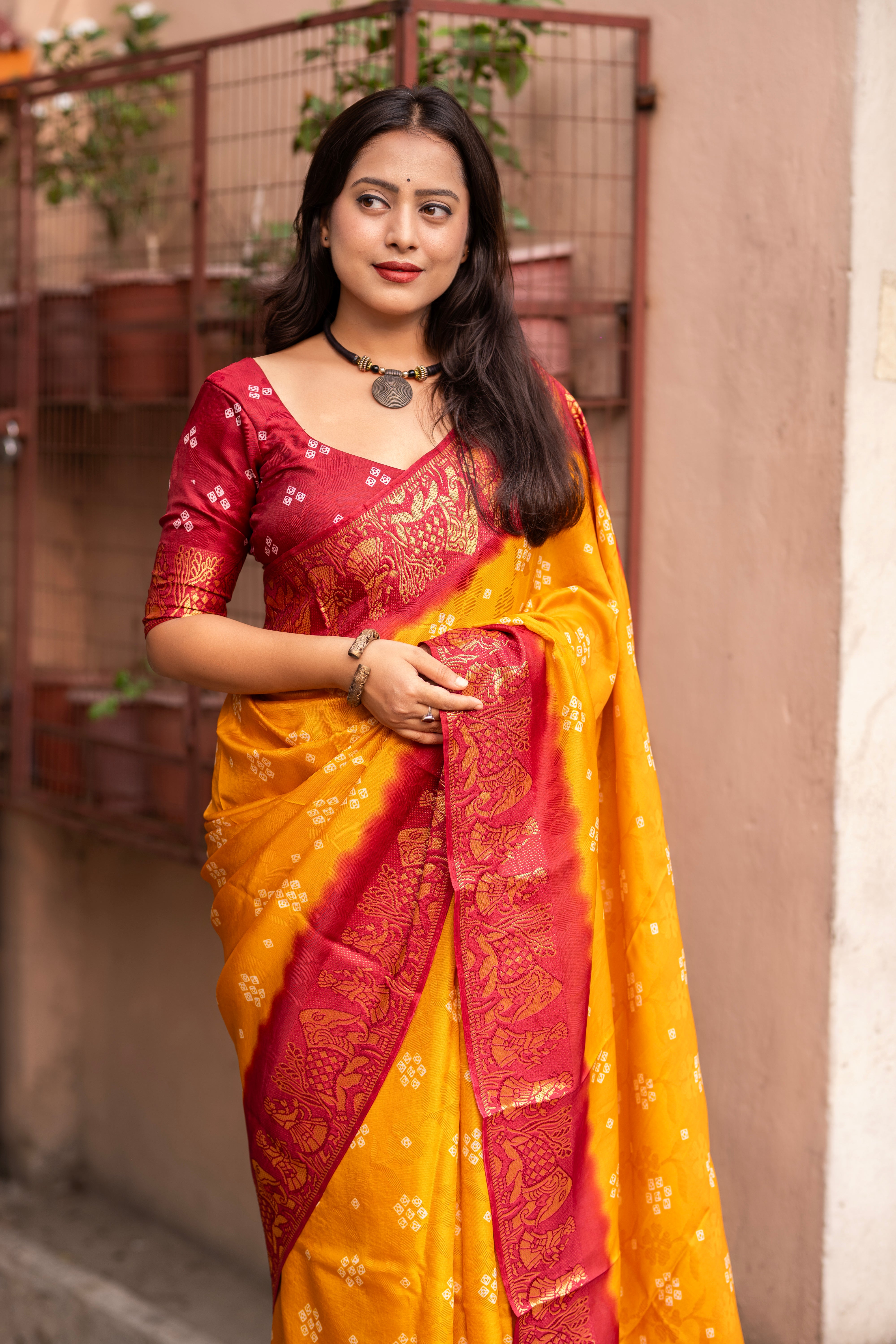  Soft Crepe Type Saree