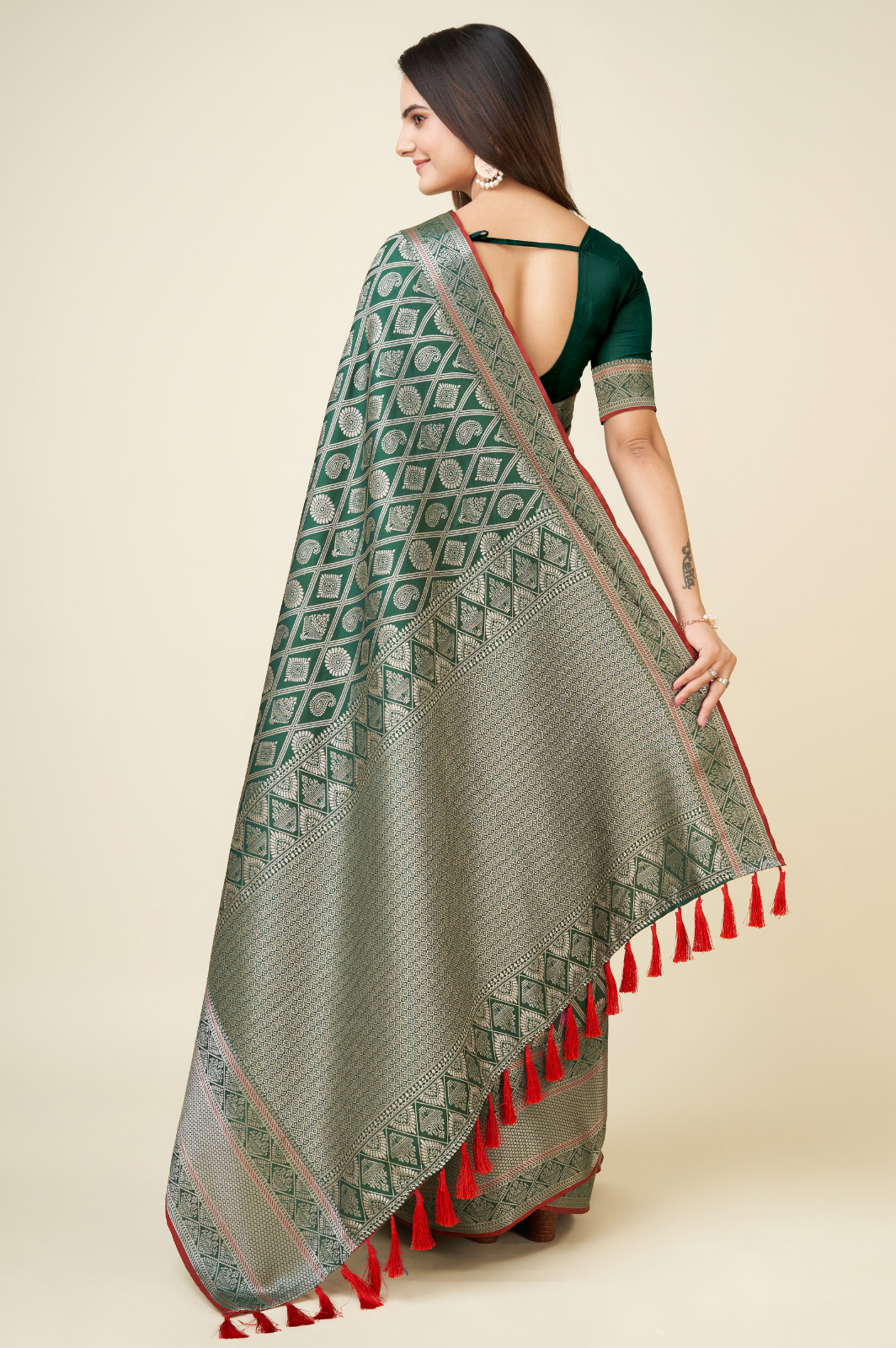 Silk Weaving Jequard Saree