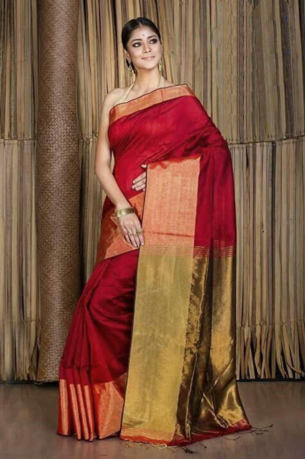 Mongol Giri Jori Mahapar Cotton Silk Handloom Saree with Copper Zari Pallu and Border